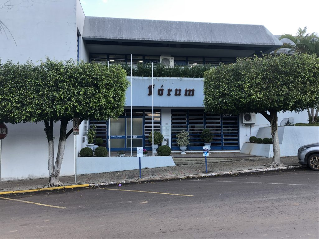 Mais de 37 anos de prisão para avô condenado por estupro de vulnerável
